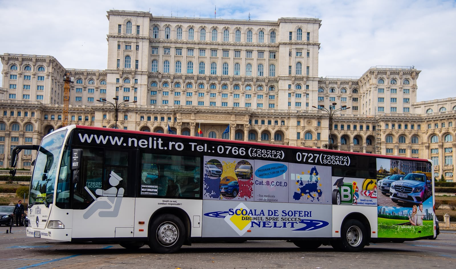 Autobuzul școală — Mercedes-Benz